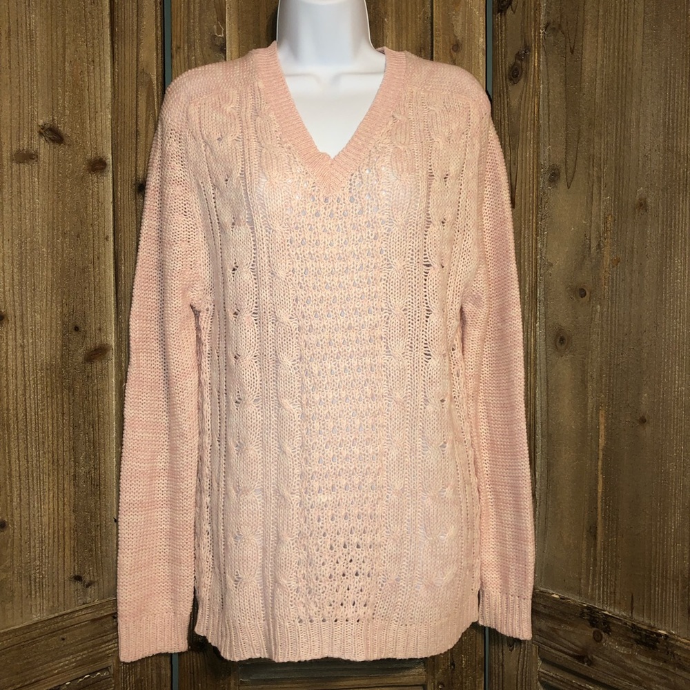 NWT Jennifer Lauren sweater. Pale pink. Large.